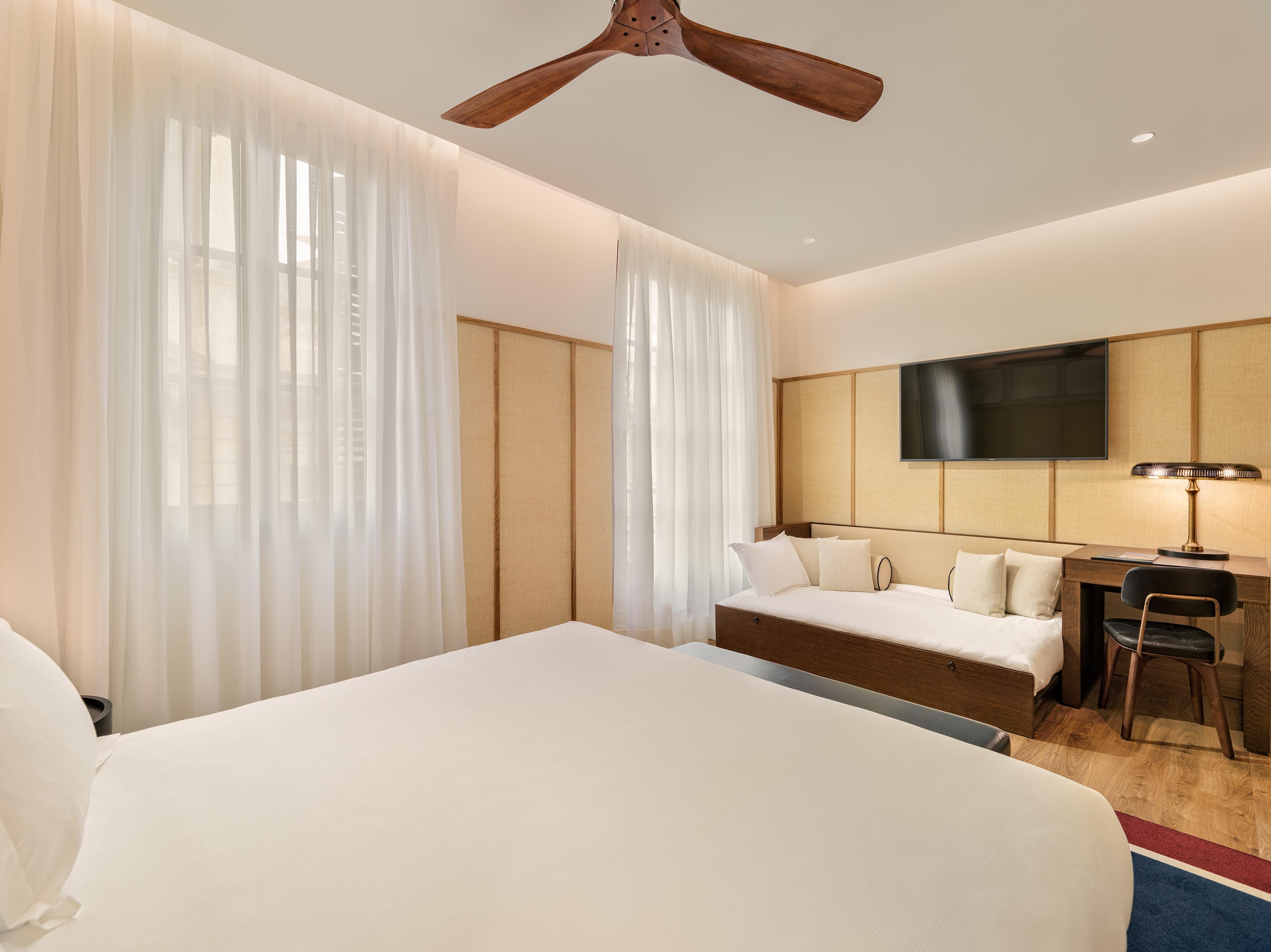 H10 Madison Hotel Barcelone