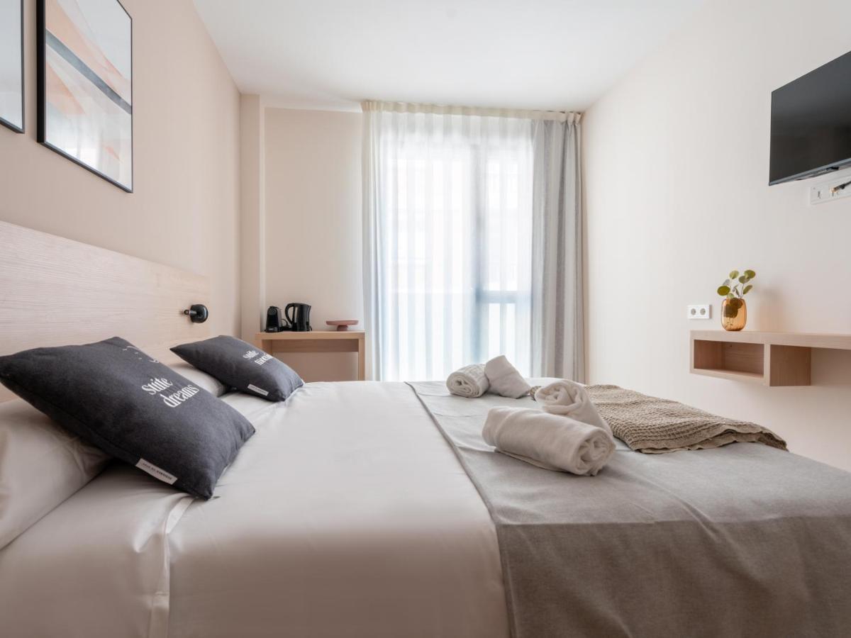 Hotel Limehome Carrer De Besalu 82 Barcelone