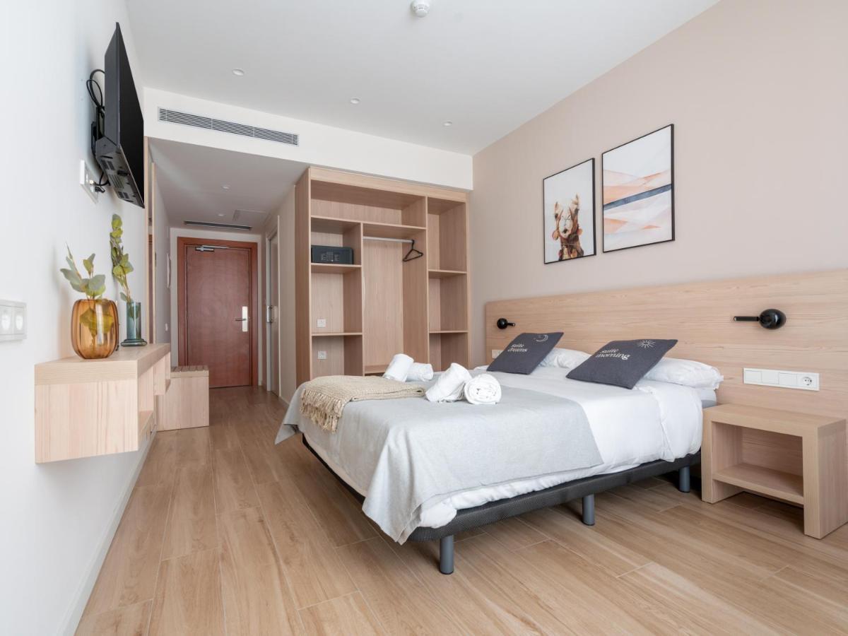 Limehome Carrer De Besalu 82 *