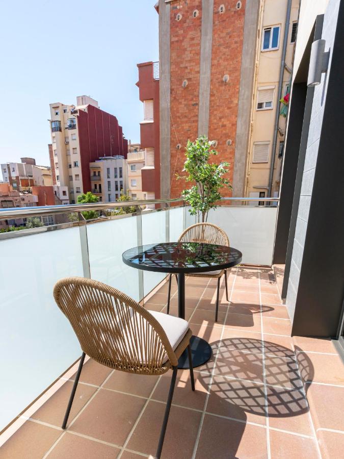 Limehome Carrer De Besalu 82 Hotel *
