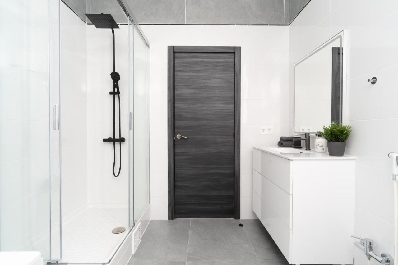 Apartment 5br - 3bh Luxury In The City Center Barcelona