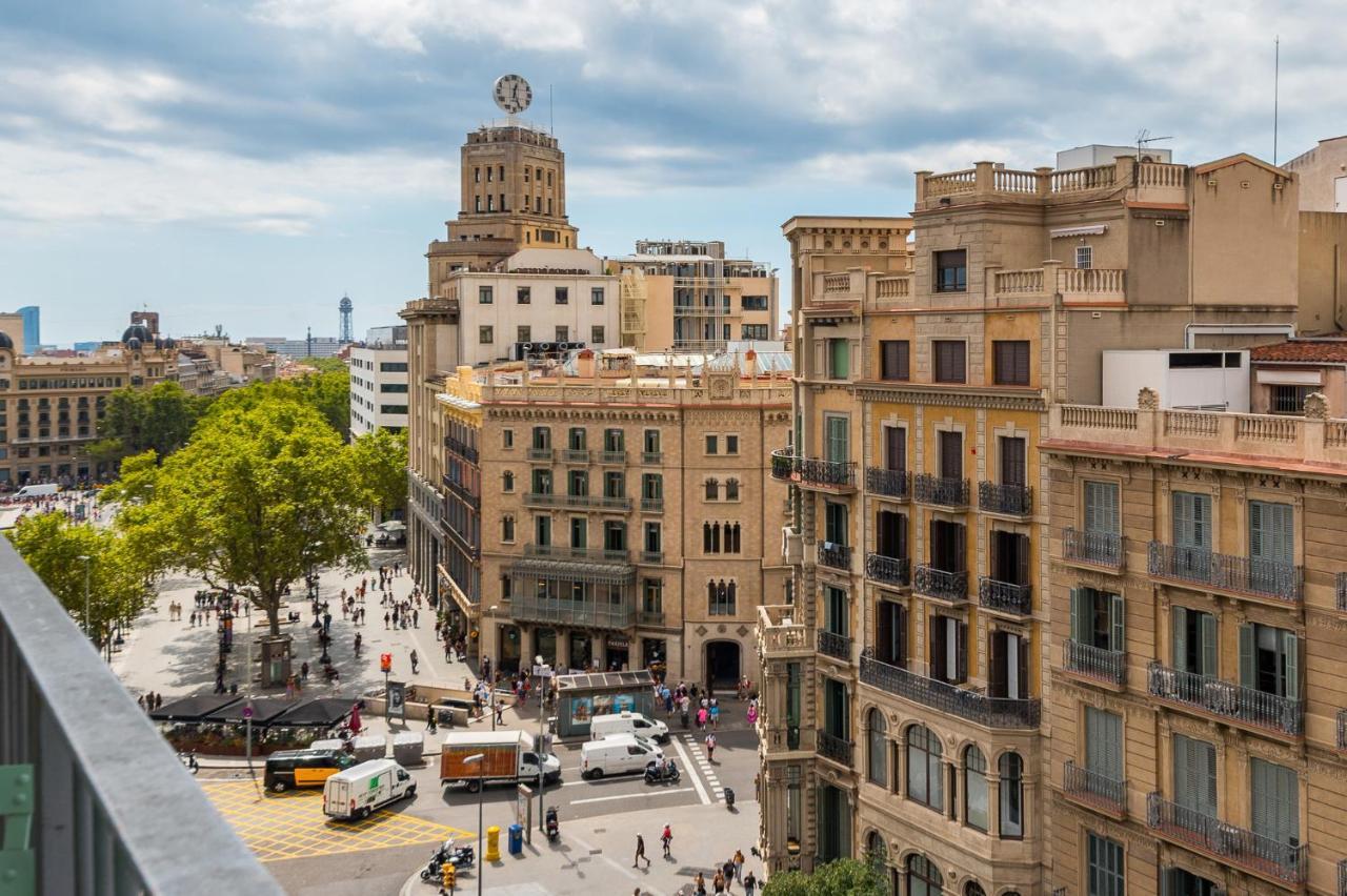 Apartment Eixample 4 *