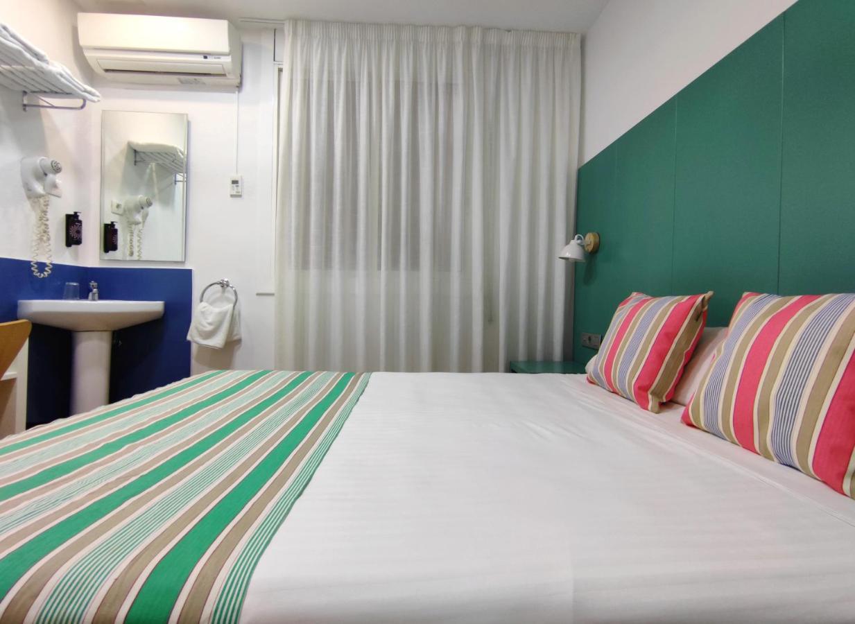 Yomo Bcn Port Gasthof 2*