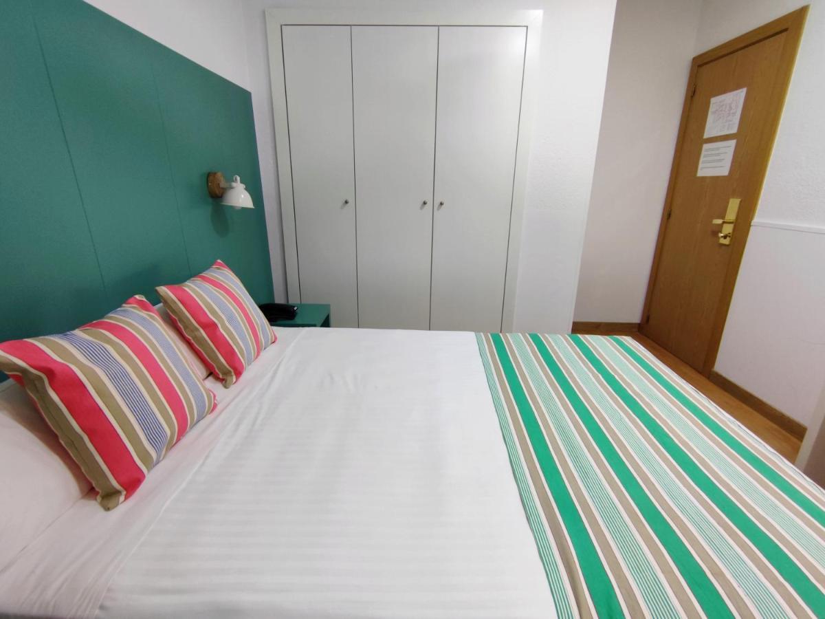 Gasthof Yomo Bcn Port 2*