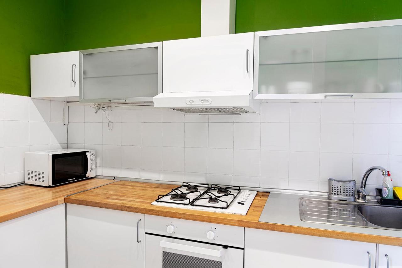 Amplio Con Dos En Sant Antoni / Poble Sec Apartment