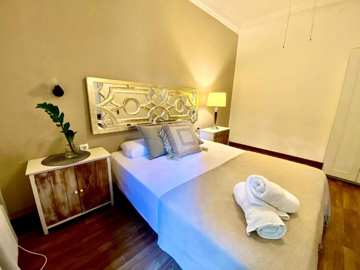 Alani Montjuic Hostel Barcelona