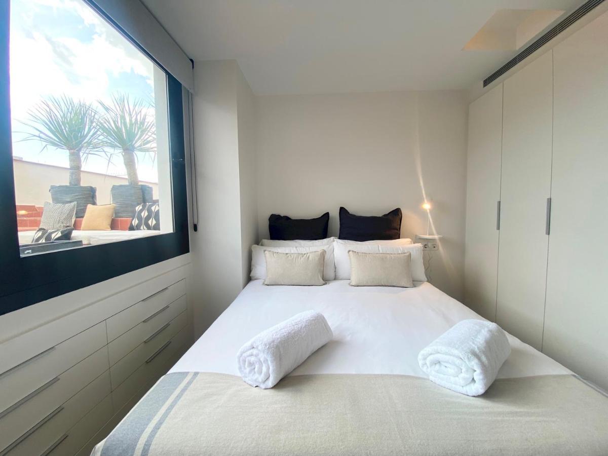 Modern Penthouse With Views Near Paseo De Gracia By Myrentalhost Barcelone