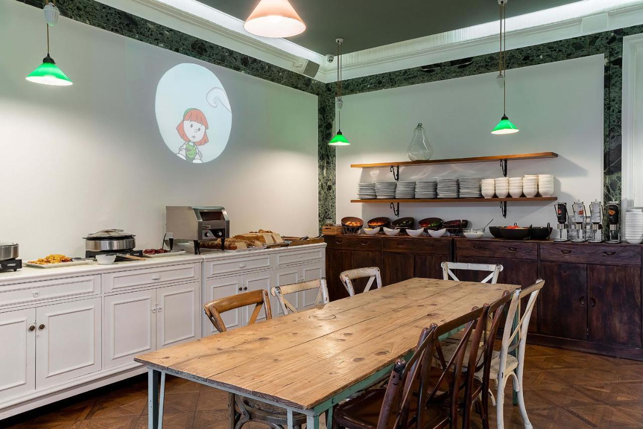 Casa Gracia Hostel Barcelona