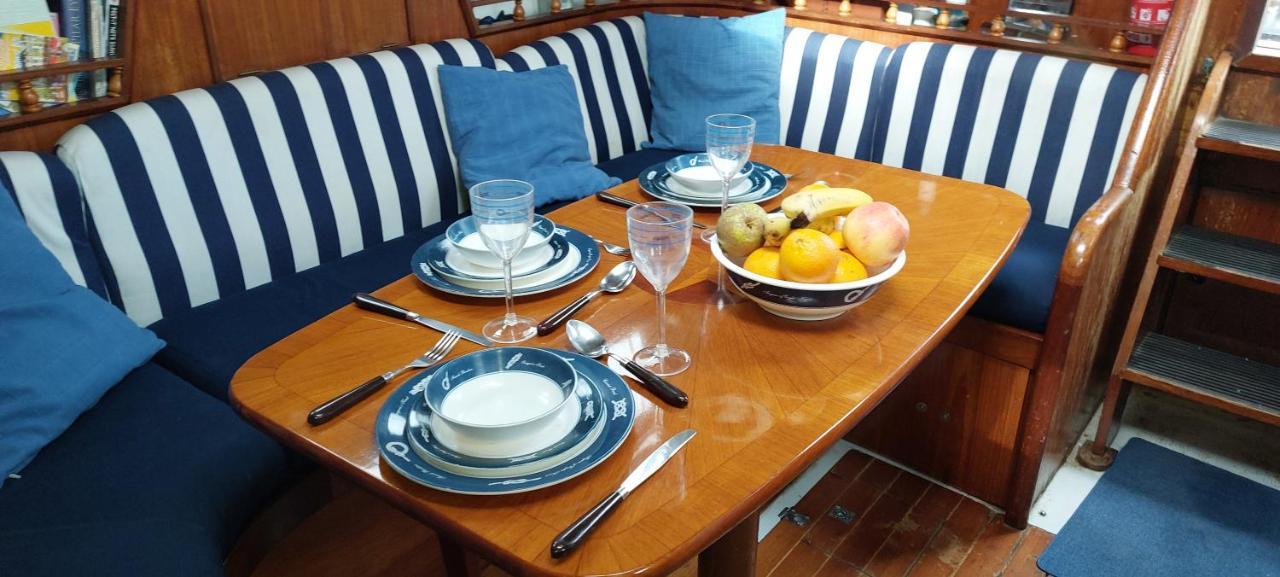 Bateau-hôtel On A Beautiful Ocean Going Classic Schooner! Barcelone