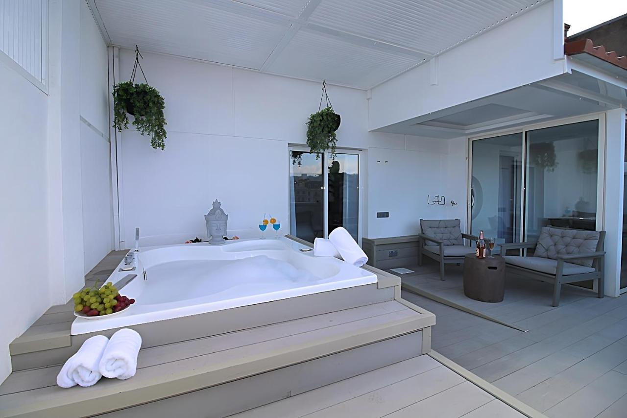 Incredible Penthouse With Jacuzzi In The Center, Unique In The Area