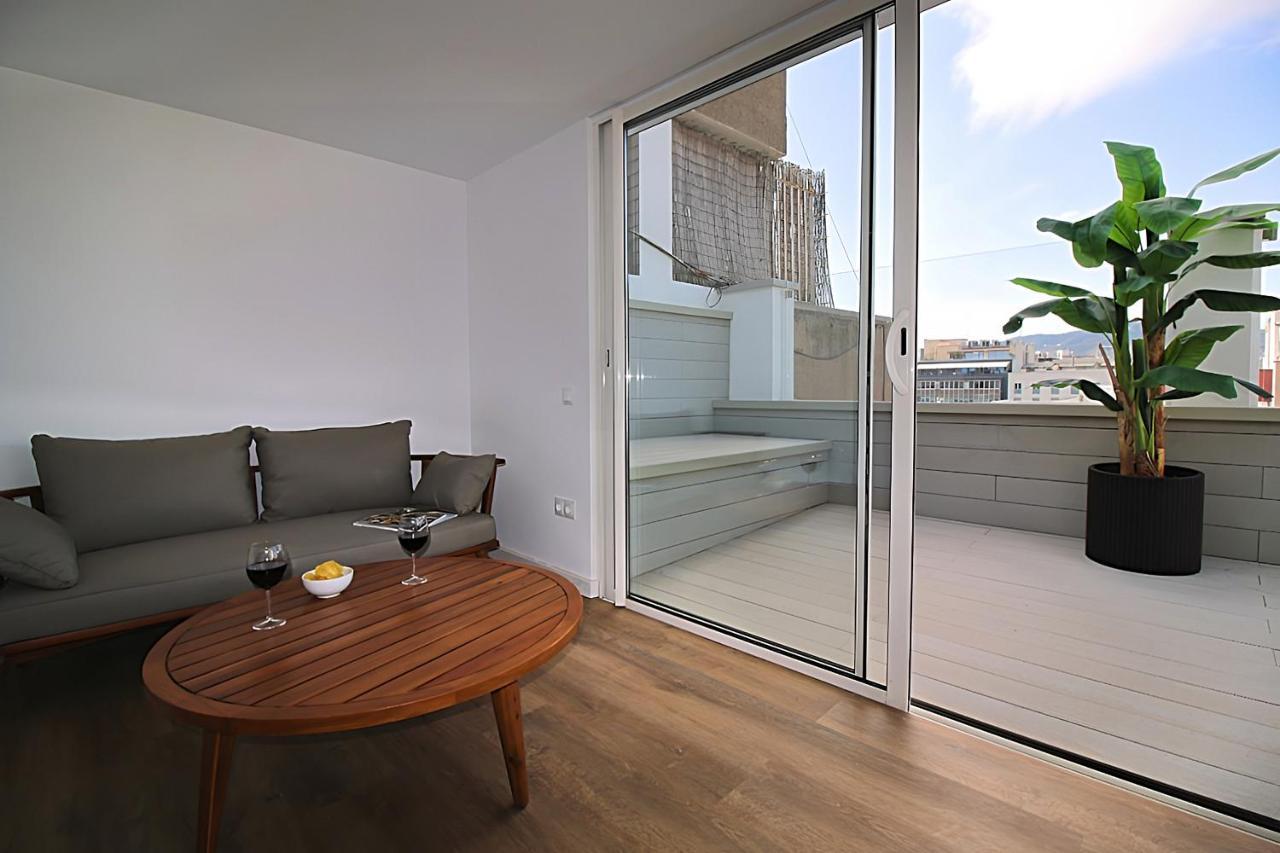 Incredible Penthouse With Jacuzzi In The Center, Unique In The Area Barcelona