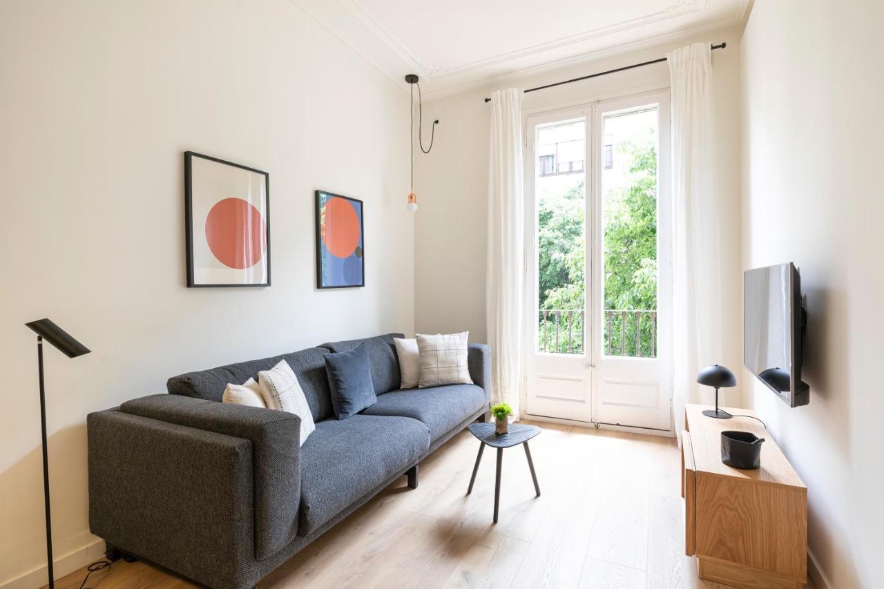 Ab Centric Universitat Apartment