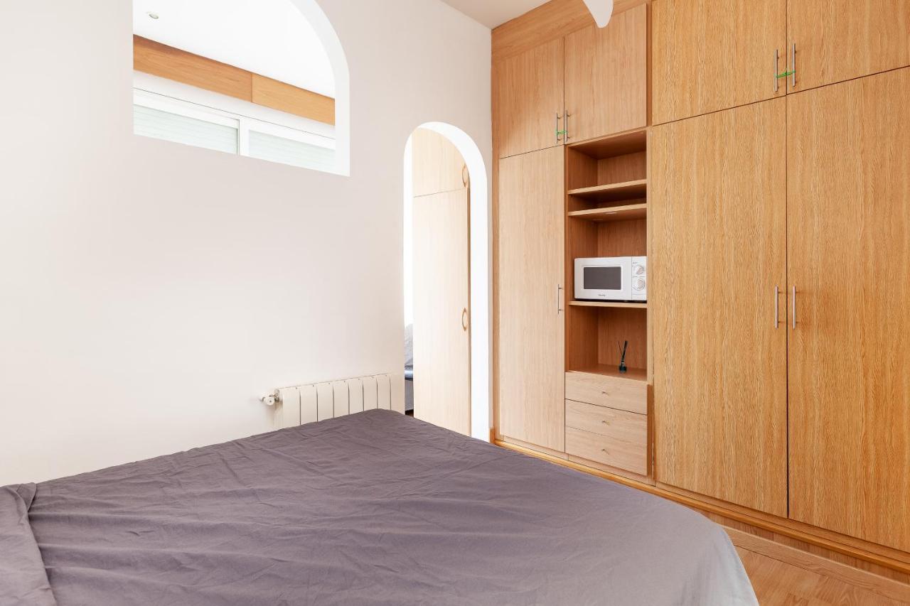 Double With Private Bathroom And Private Kitchen Séjour chez l'habitant Barcelone
