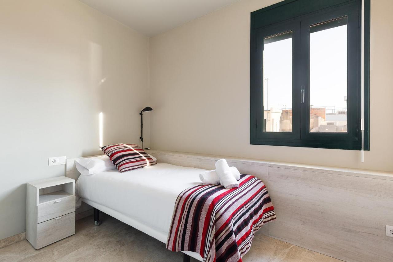 Ola Living Merce Apartment