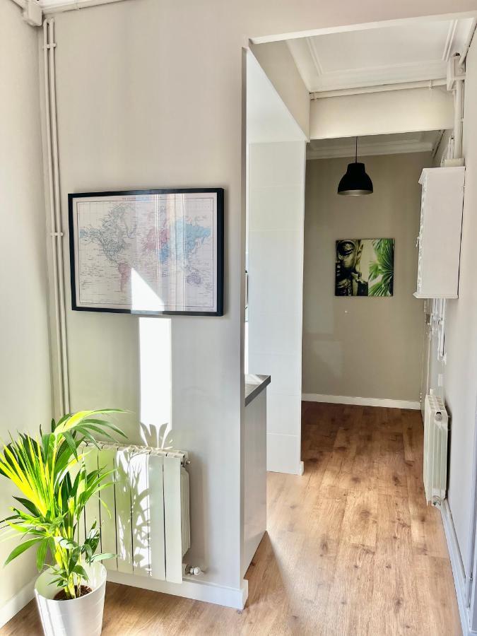 Sunny Gracia - Joanic Renovated Apartment Barcelona