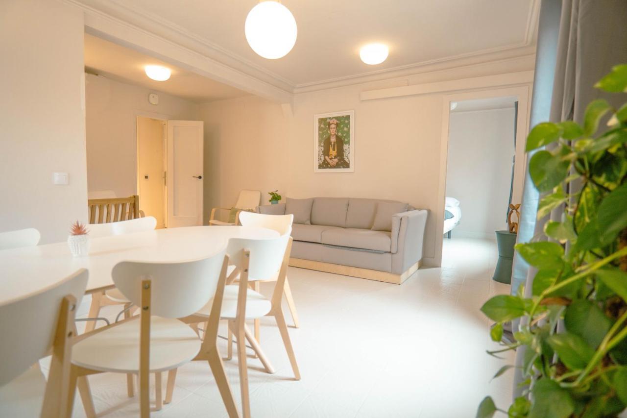 Smartr Barcelona Ramblas Aparthotel 2*