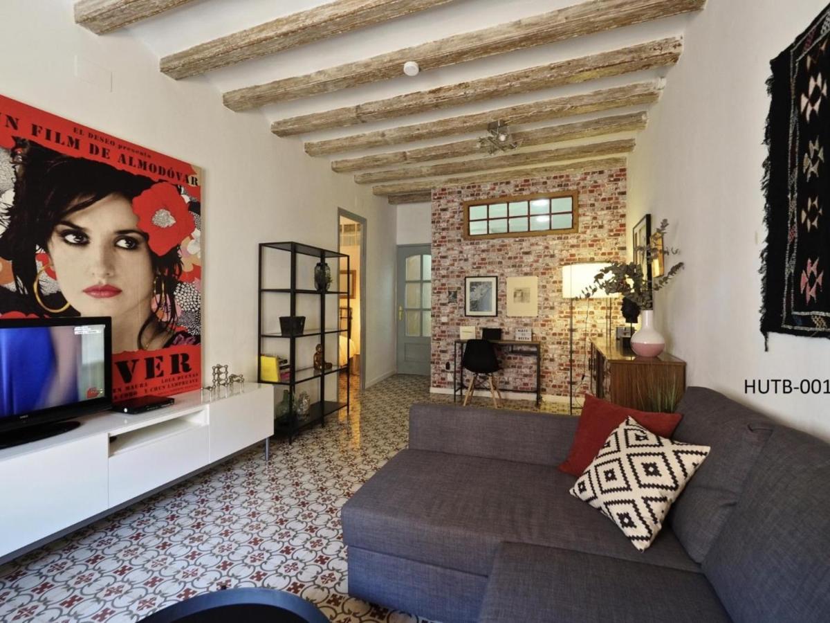 Almodovar Apartment