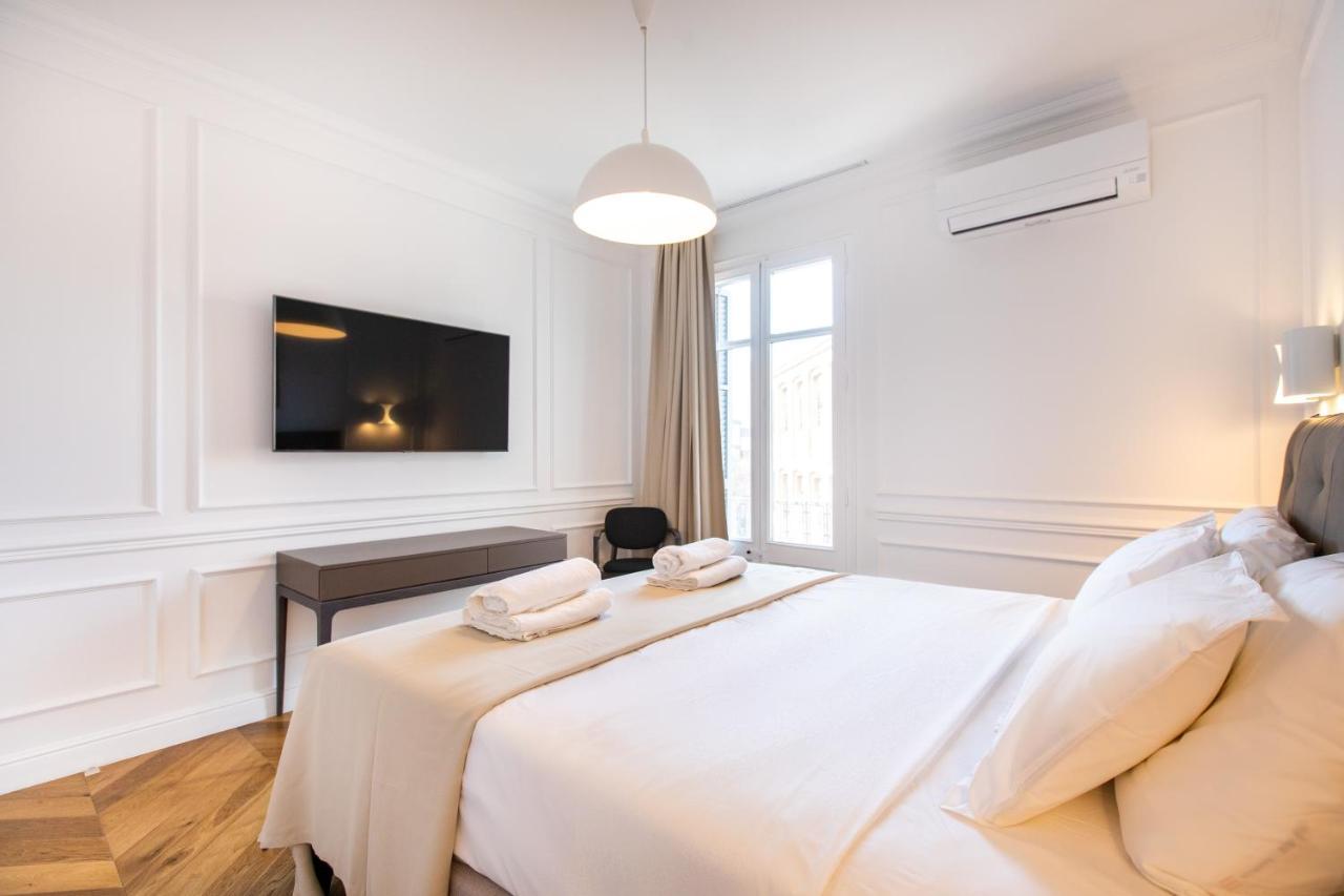Majestic 4br/4bath In Sagrada Familia Area Appartement *