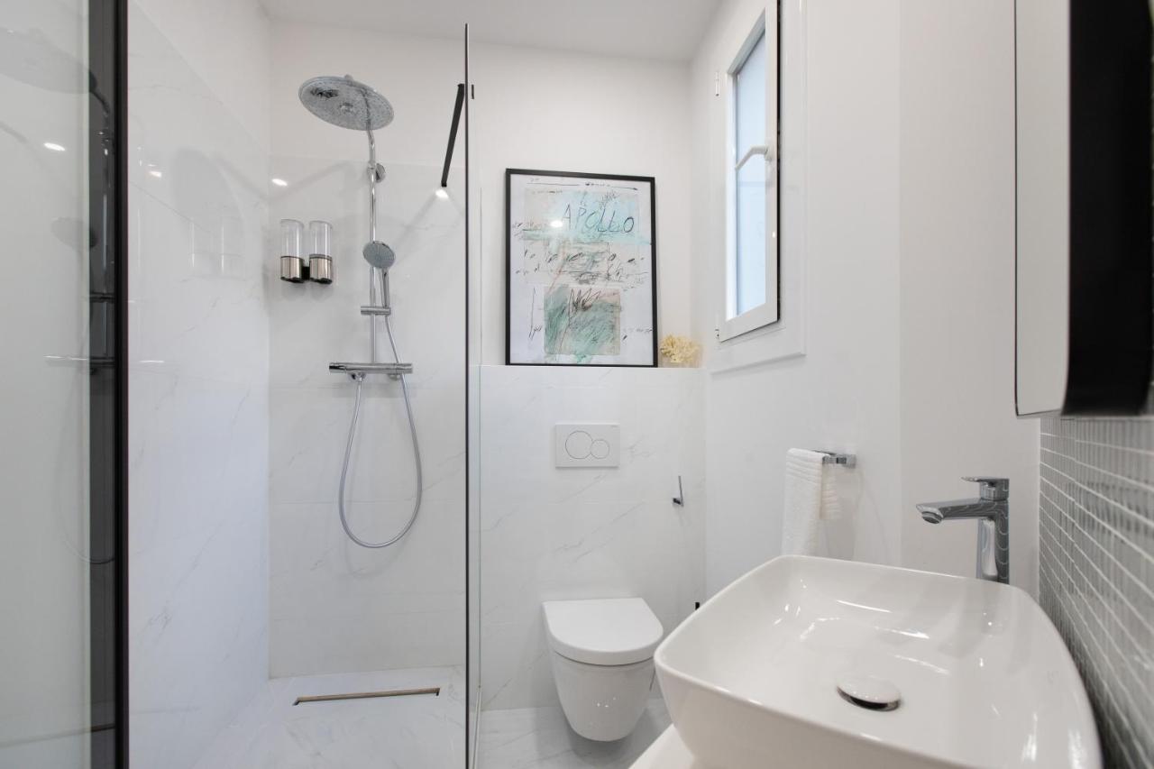 Majestic 4br/4bath In Sagrada Familia Area Appartement