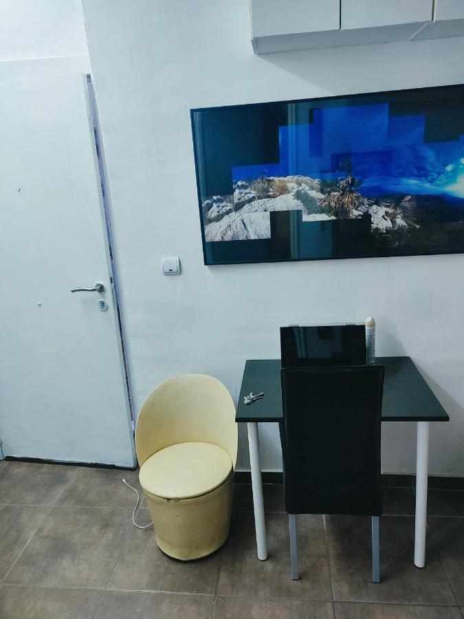 Nice Flat Within Walking Range To The Beach Appartement