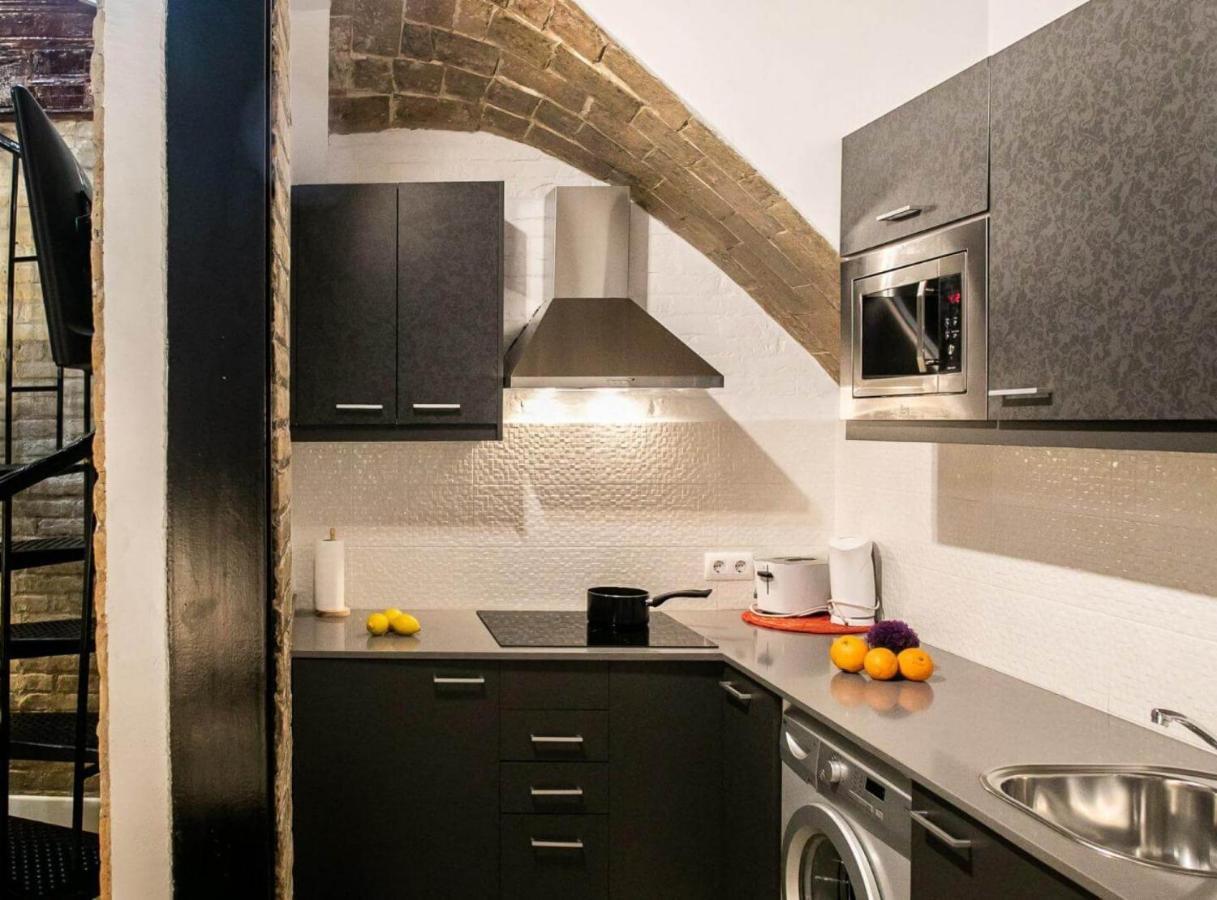 New Listing Duplex Near The Barceloneta Appartement