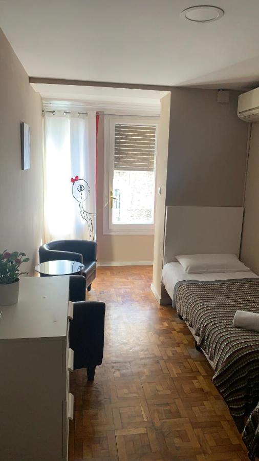 Guest house Somnio Barcelona