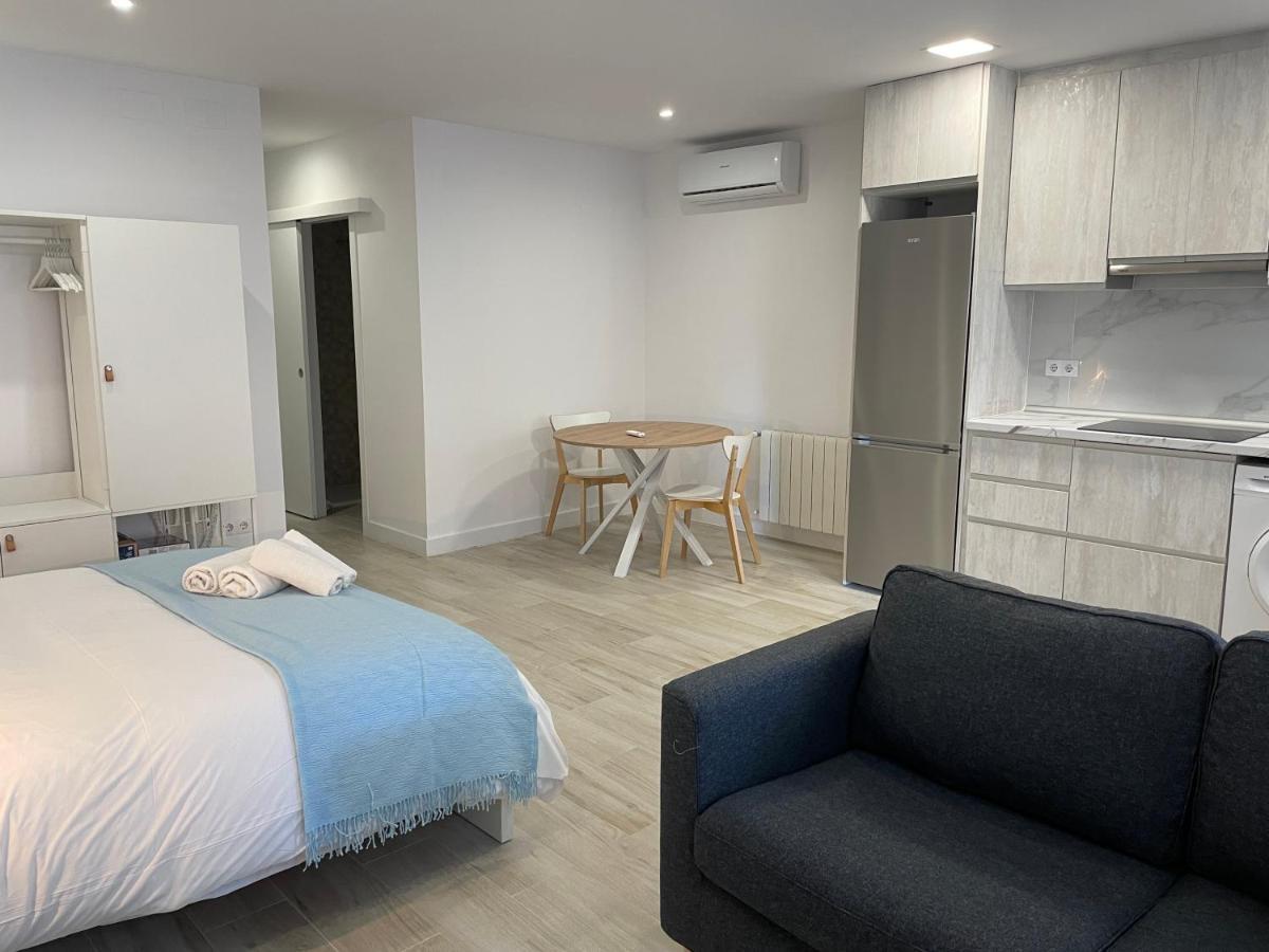 - Iberia Appartement *