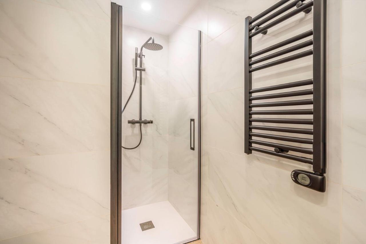 Apartsnoubcn Equador Les Corts * Barcelona