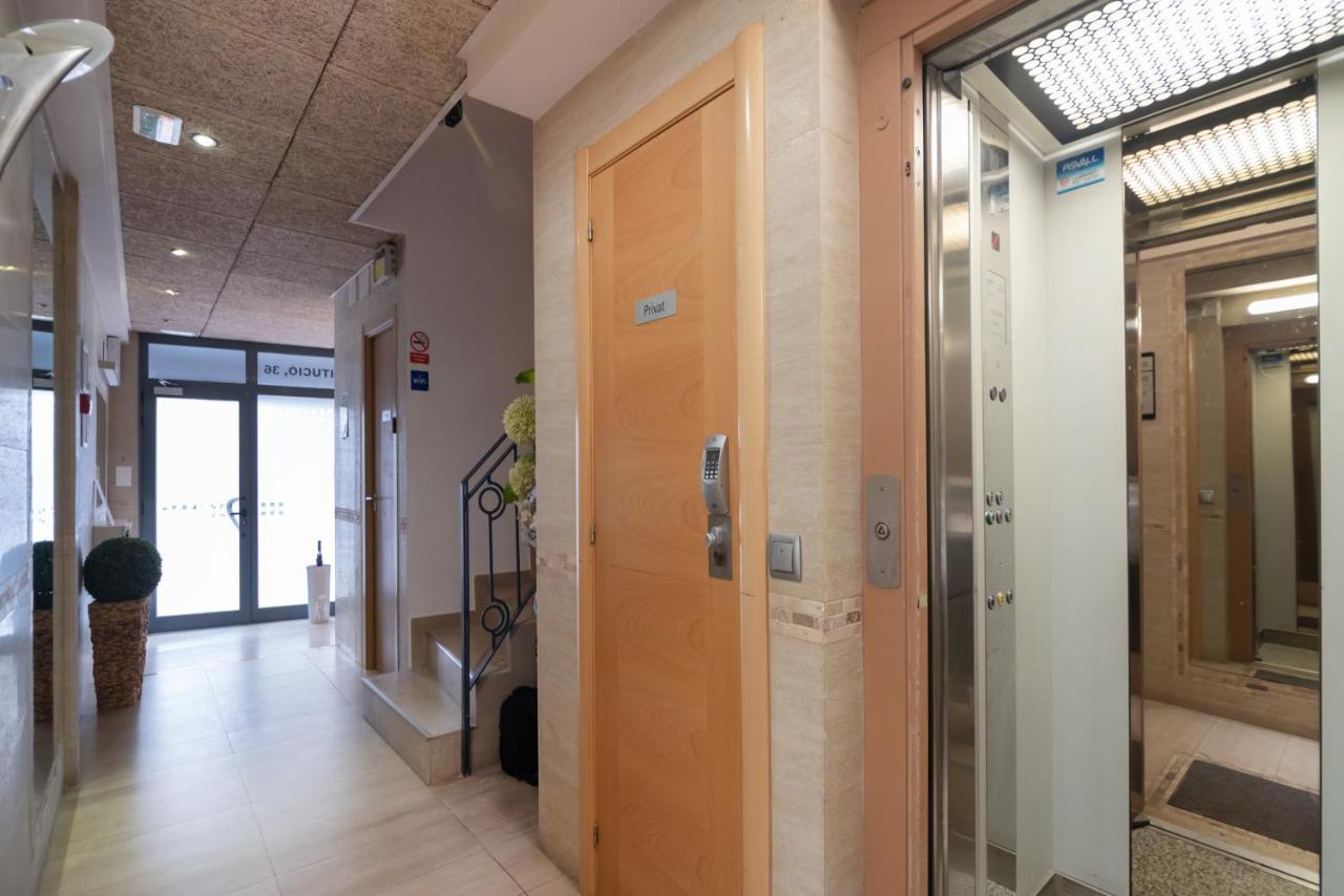 Gasthuis House 2*