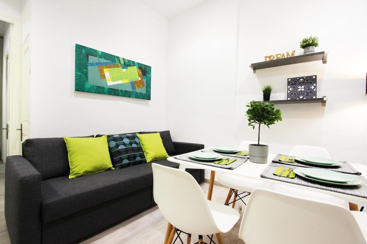 Apartamento Two Bedroom Flat Born