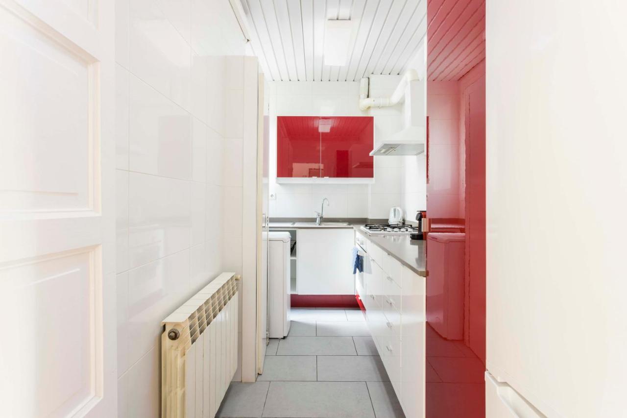 Apartment Stylish 3 Bedroom Barcelona