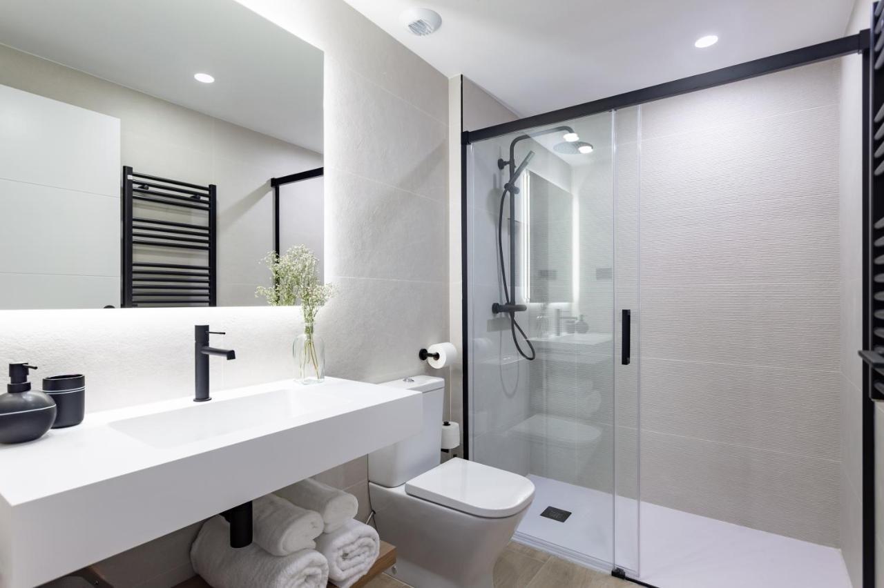 Apartsnoubcn Equador Les Corts * Barcelona