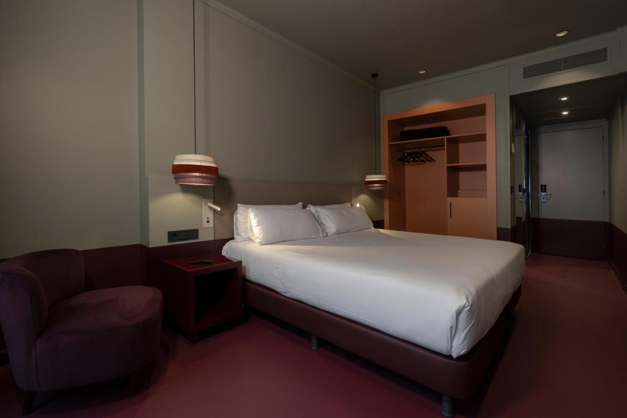Chic&basic Reding Barcelone