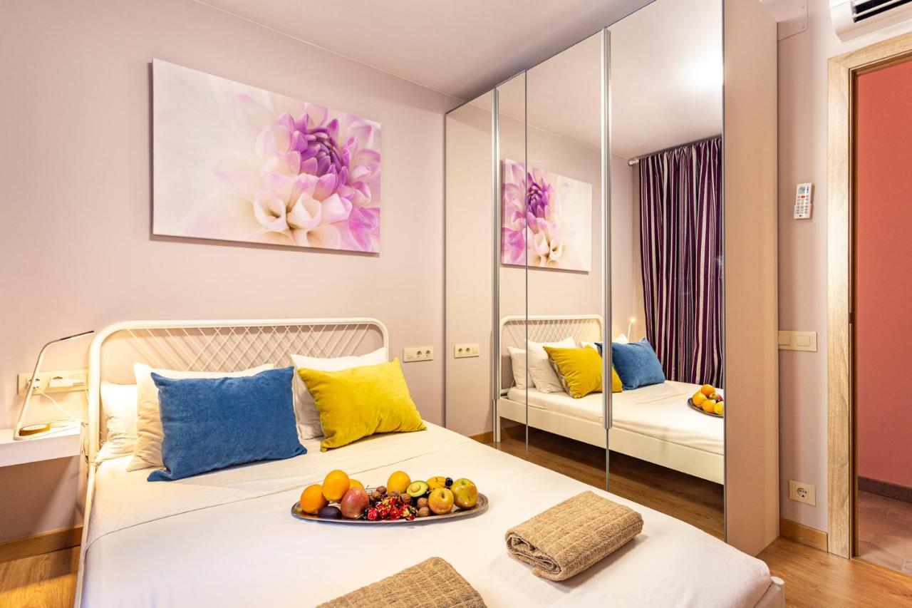 Three Bedrooms * Barcelona