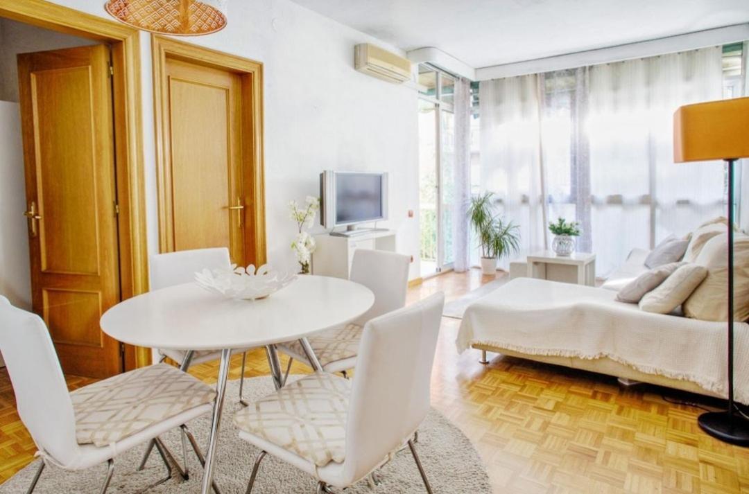 Appartement Bcn 4 *