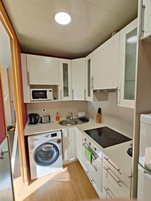 Elegant Rambla Badal Appartement Barcelona