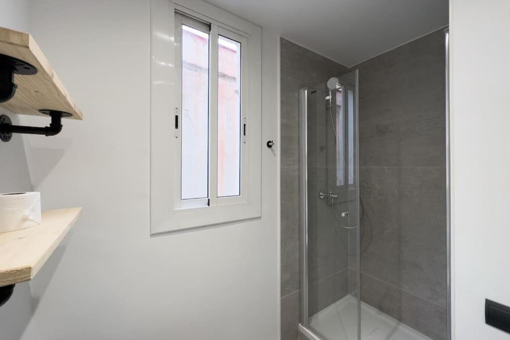 Bebarceloner Sants - 2 Bedrooms Barcelone