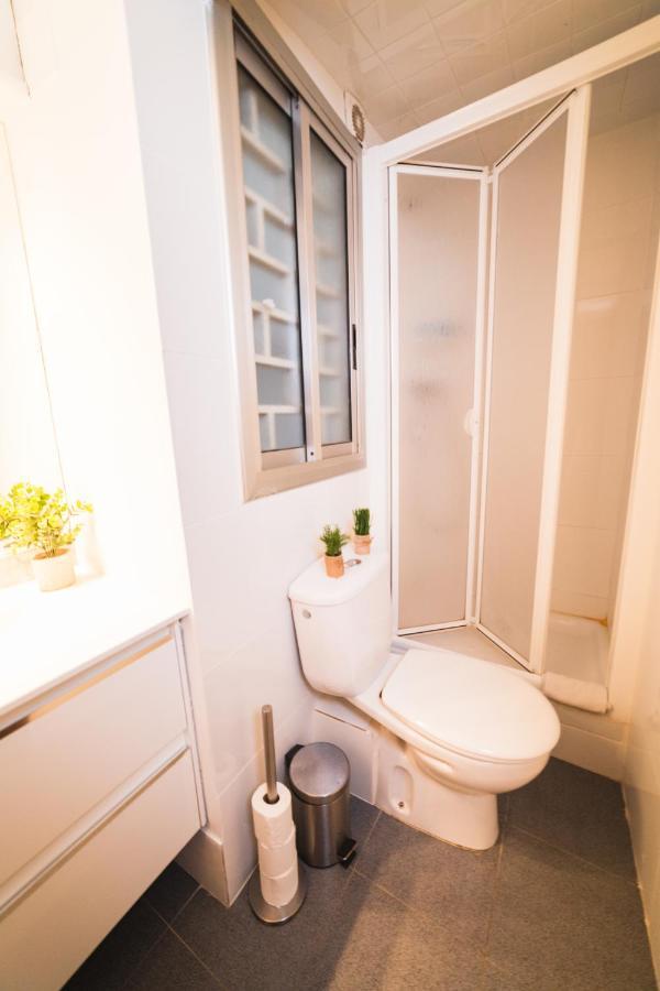Rustic Poble Sec Apartment Barcelona
