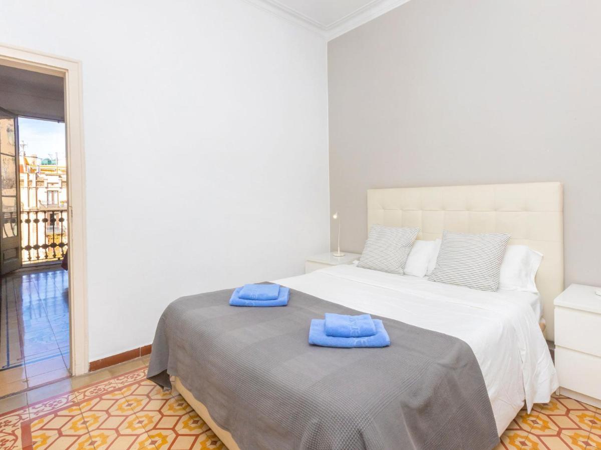 Apartment Eix-Dret-Roger De Lluria-Valencia By Interhome Apartment *