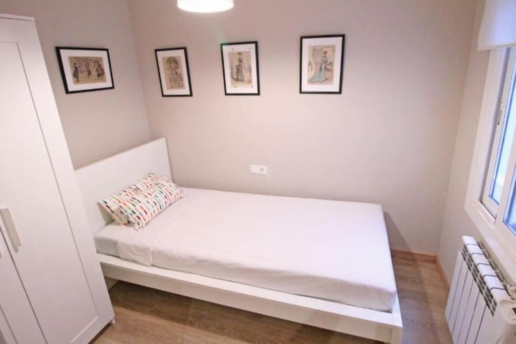 Apartamento Bebarceloner Sant Andreu - 3 Bedrooms Barcelona