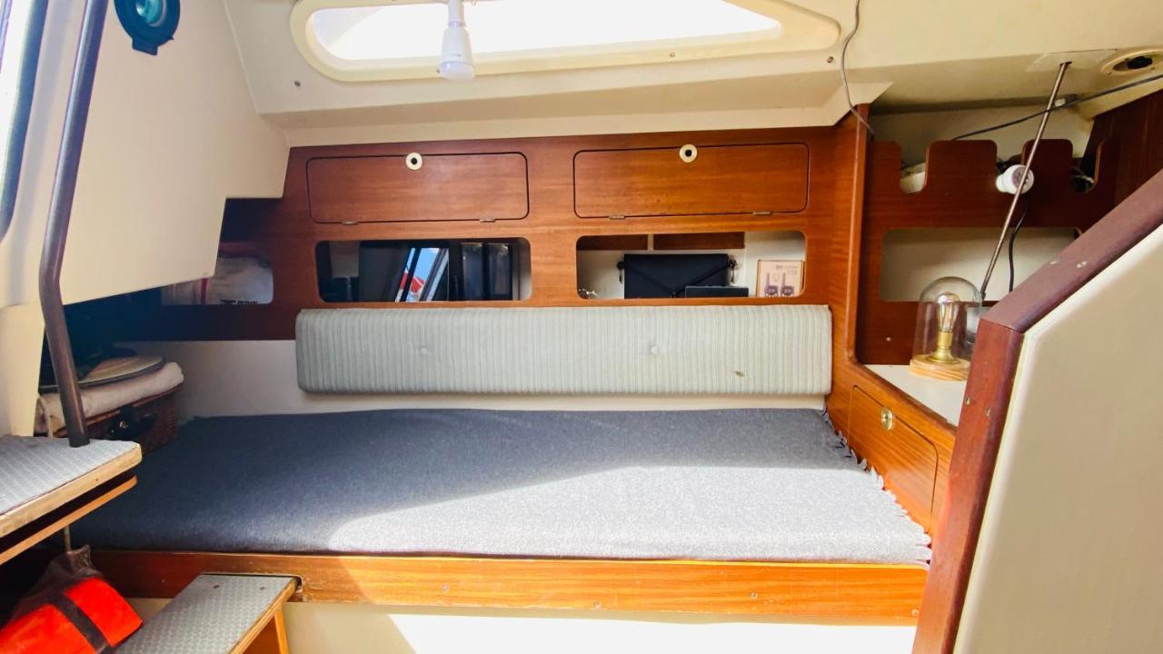 Boat View Botel Barcelona