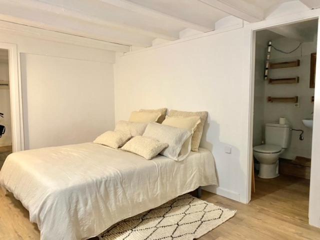 Appartement New Design In Center. Barcelona