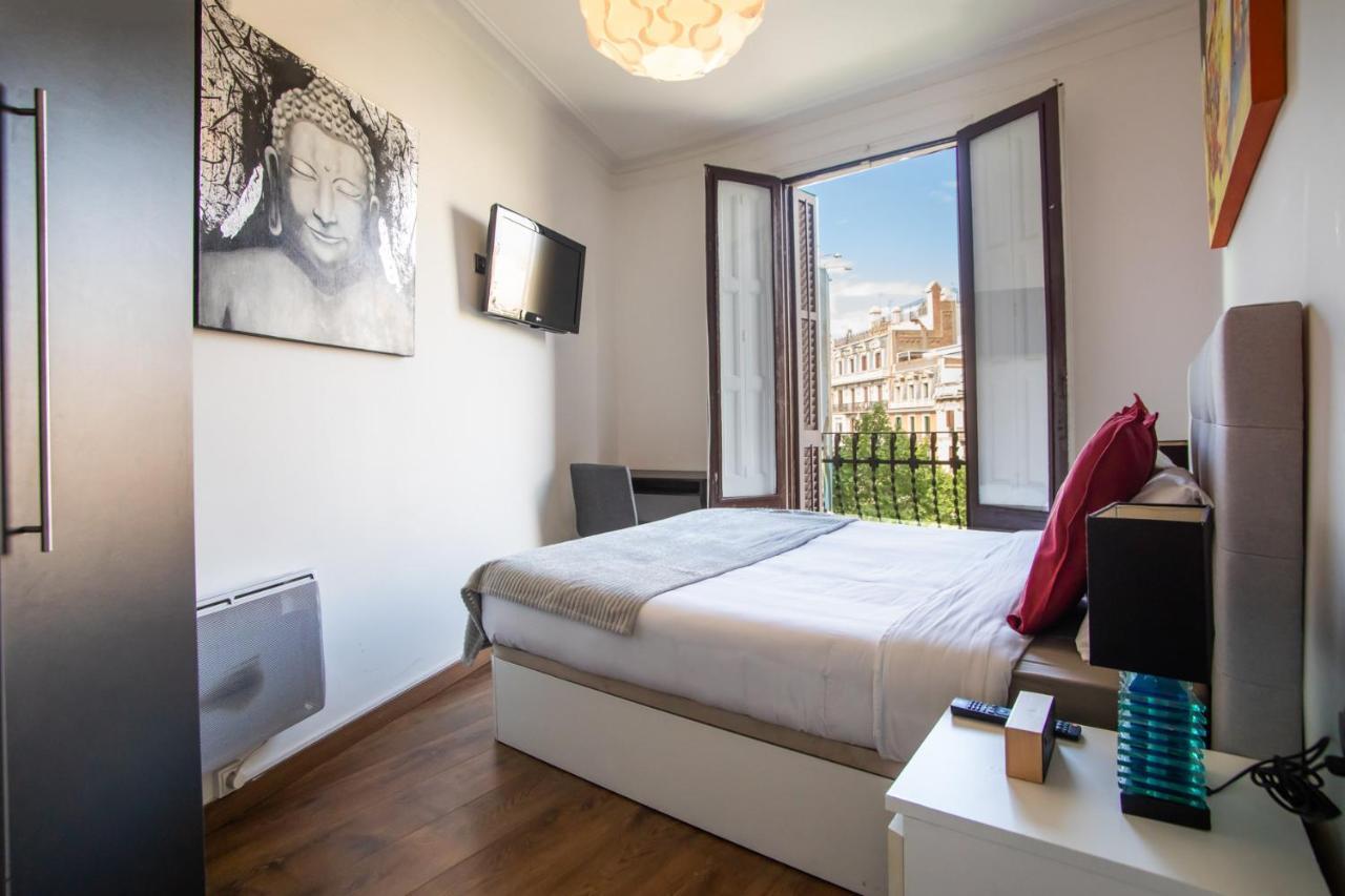 41ari1045- Fantastic And Super Spacious 3bed In The Center Apartment *