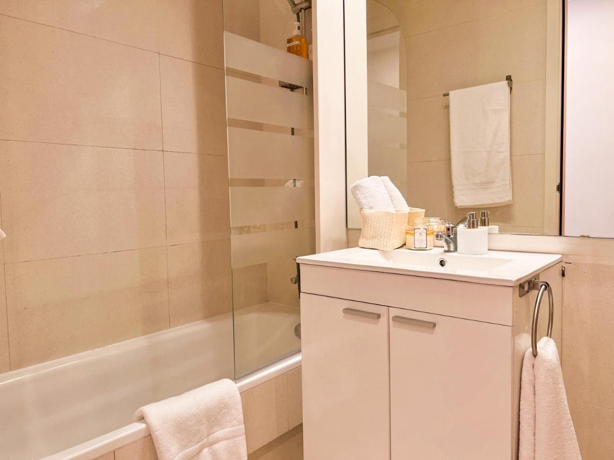 Sagrada Familia Experience Apartment