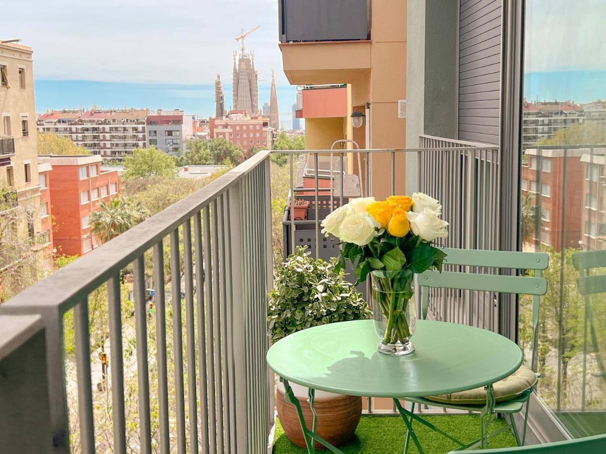 Sagrada Familia Experience Apartment