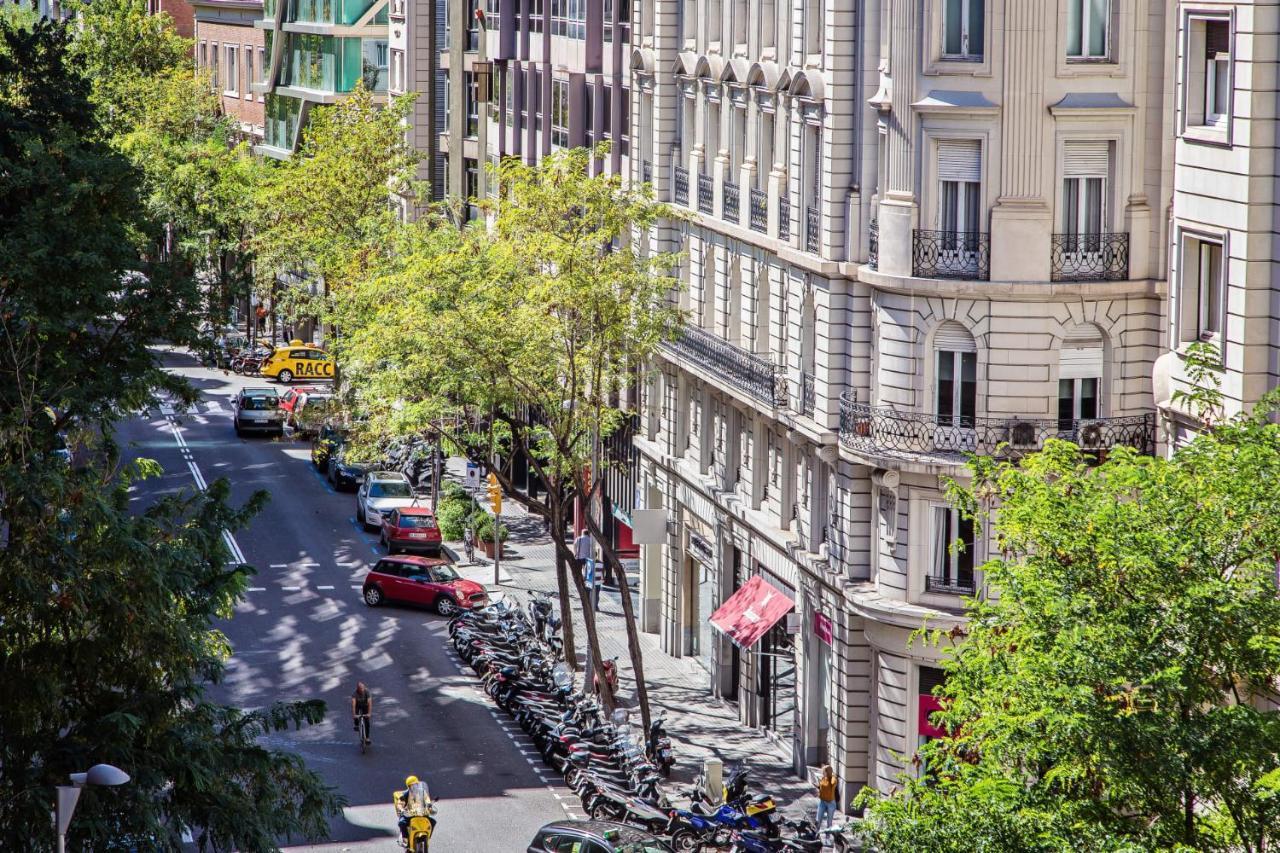 Sweett - Diagonal - Francesc Macia * Barcelona