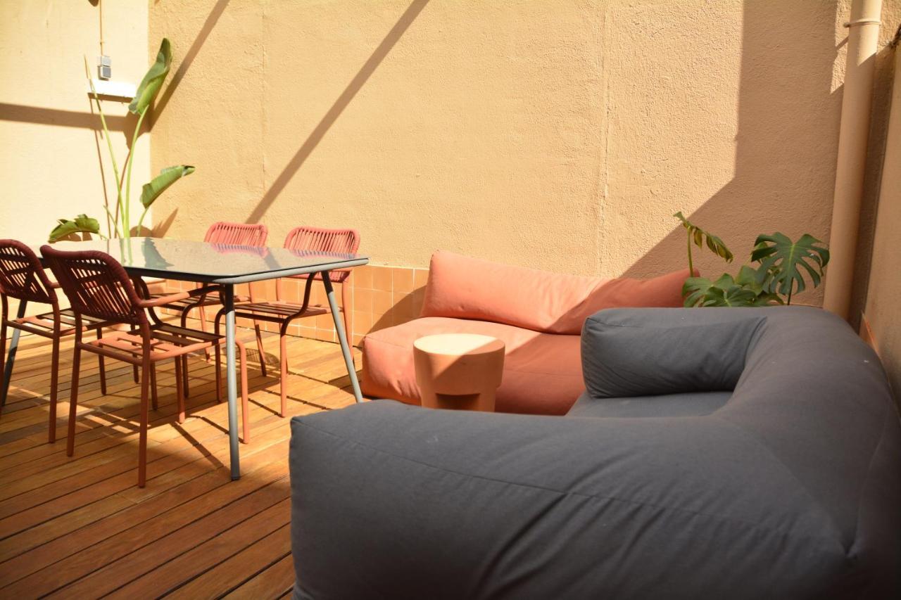 Latroupe Poblenou Hostel Barcelona