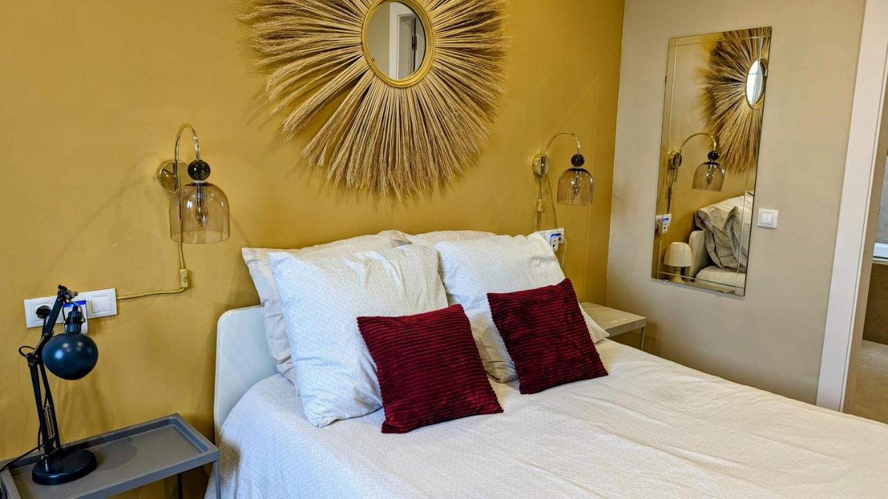 Luxe tent Unique Premium With Sunset Terrace In Born Neighborhood Barcelona