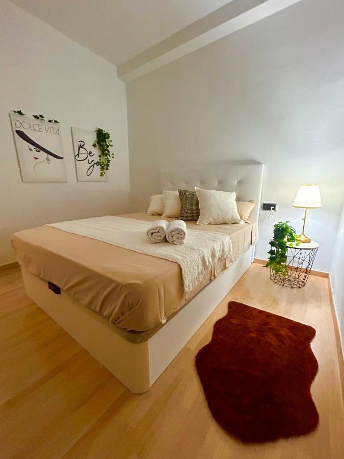 Con Bano Privado Sagrada Familia Aparthotel *
