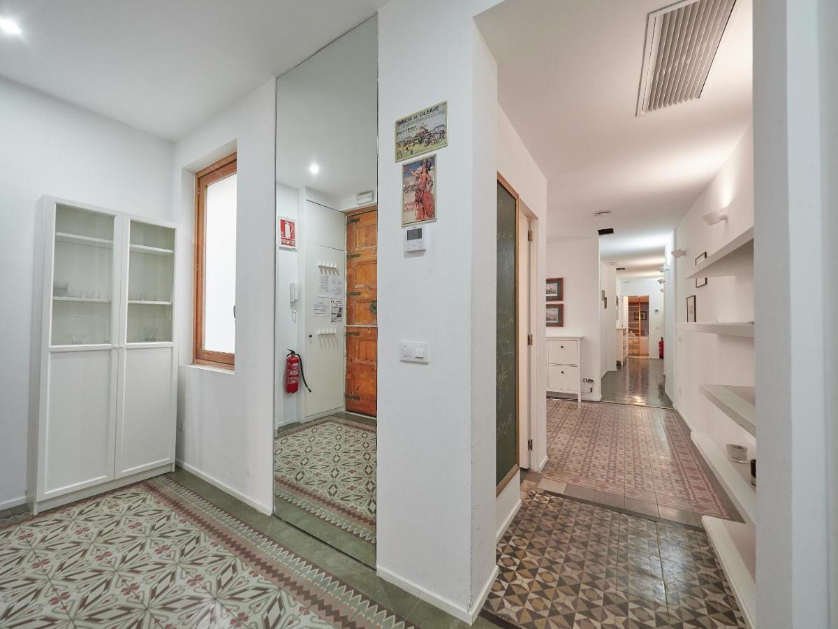 Alessandra Ramblas Apartment Barcelona
